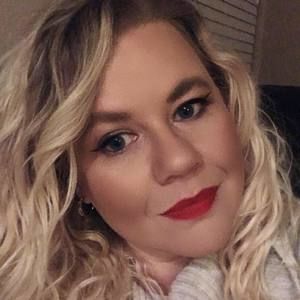 Meet your Posher, Bobbie